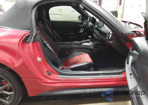 2018 Fiat 124 Spider Abarth from USA, damaged, VIN JC1NFAEK5J0134182